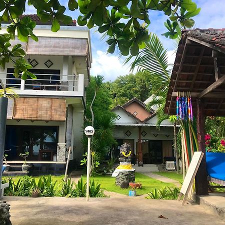 Tudes Homestay Amed Exterior foto