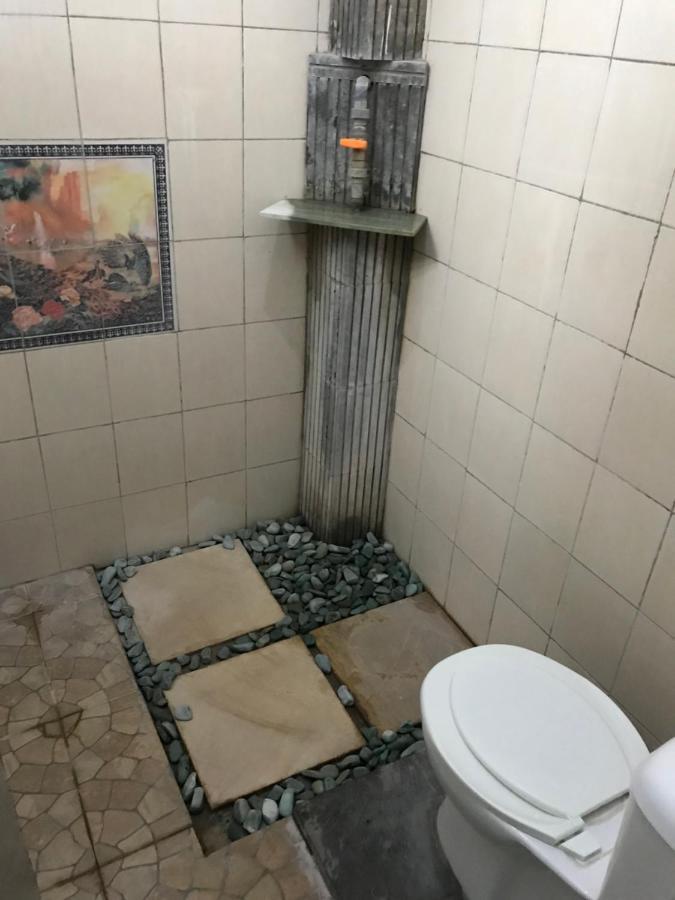 Tudes Homestay Amed Exterior foto