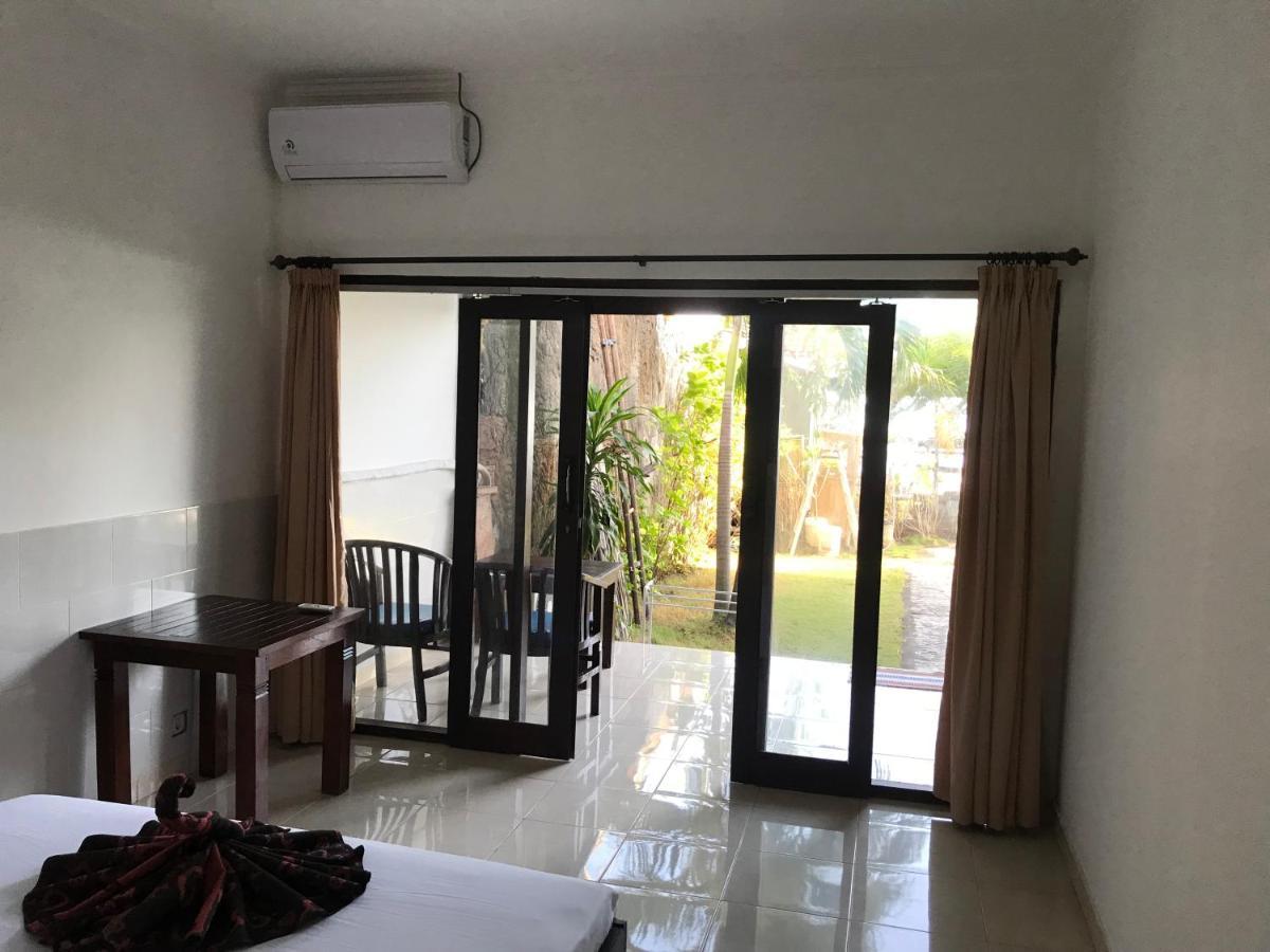 Tudes Homestay Amed Exterior foto