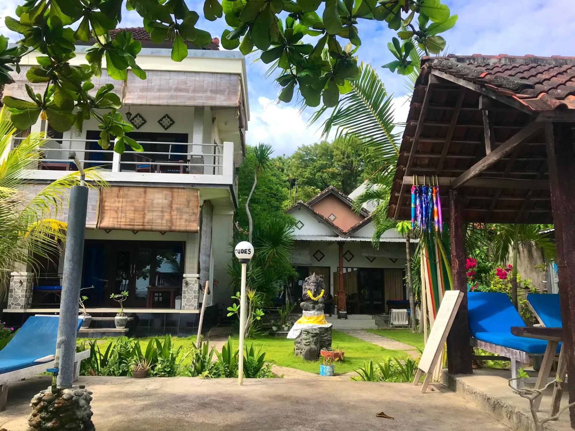 Tudes Homestay Amed Exterior foto