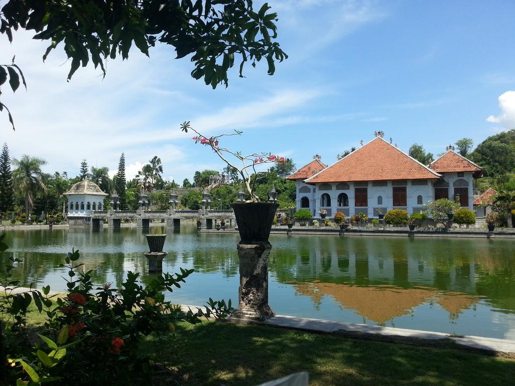 Tudes Homestay Amed Exterior foto