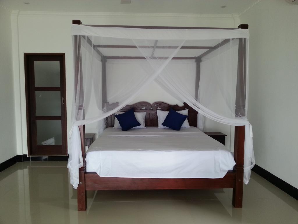 Tudes Homestay Amed Exterior foto